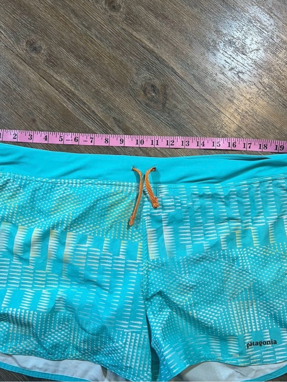 Patagonia Womens Nine Trails Short Size XL Athletic teal Stretch - Picture 9 of 11